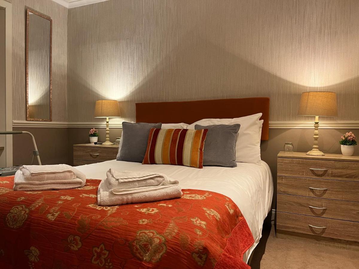 The Crees Room Only No Bar Or Restaurant Abernethy Екстер'єр фото